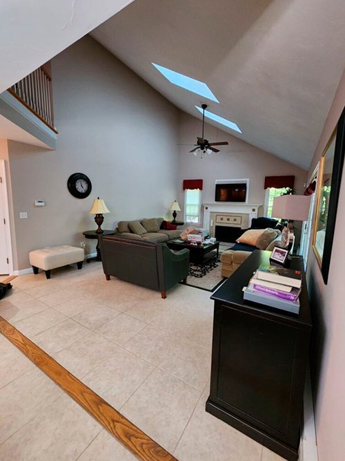 interior-painting-house-alintons-paiting-boston-ma-03-after Freshly painted walls, ceiling and white trim